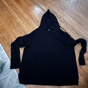 Thin sweatshirt, soft!